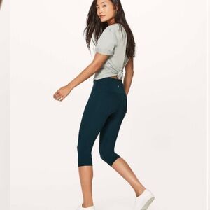 Lululemon Wunder Under Hi-Rise 1/2 Tight Full Luxtreme 17”